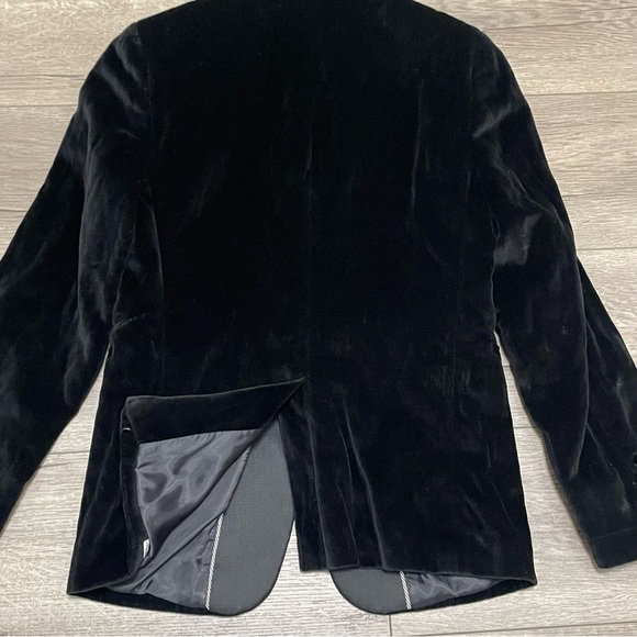 John Varvatos Boys Blazer Black Velvet Sport Coat Jacket Sz 10 - Picture 10 of 10